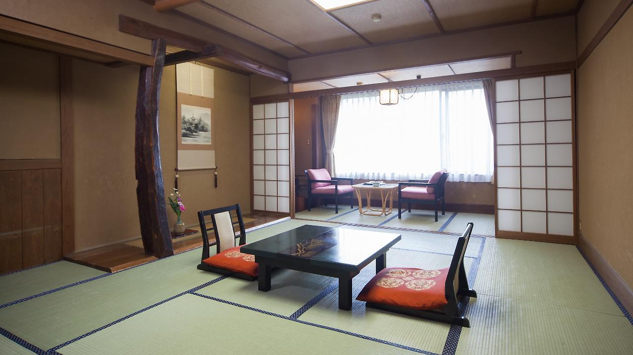 ホテル Yugashima Tatsuta 伊豆市 エクステリア 写真